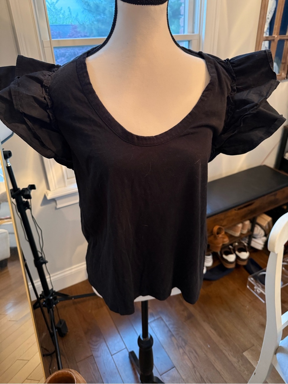 a new day Black Ruffled Sleeve Scoop Neck Top XL